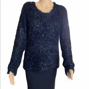 Relativity Black Long Sleeved Sweater Size M NWT